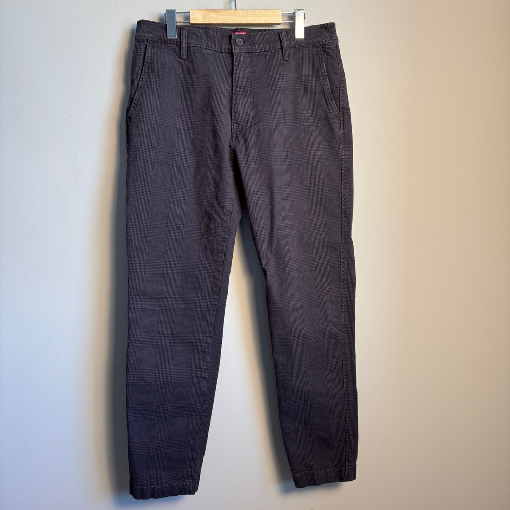 Levis XX Chino Standard Taper Pants Mens 33x29 Brown Glen Plaid Stretch Office